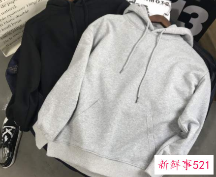 灰色卫衣怎么搭配才好看