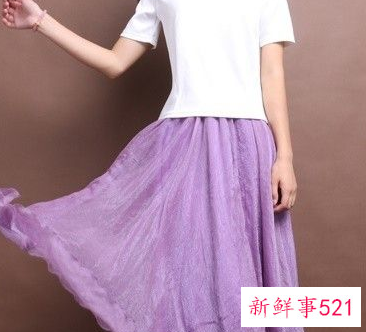 紫色连衣裙搭配什么颜色的鞋子好看