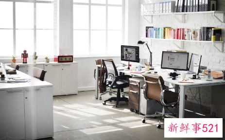 办公室里办公桌应该如何摆放