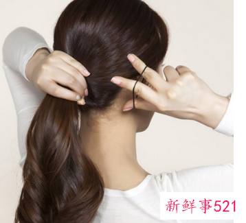 30岁减龄扎发型扎法