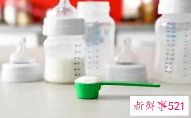 四个月婴儿多久喂一次奶粉