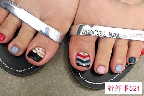 脚趾甲颜色美甲新款夏天