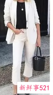 西装牛仔裤搭配什么鞋男