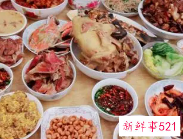 在春节期间人们都在吃什么