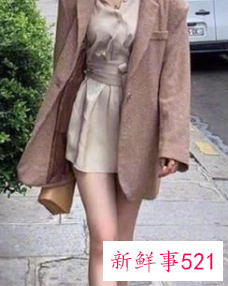 靴子怎么配衣服好看