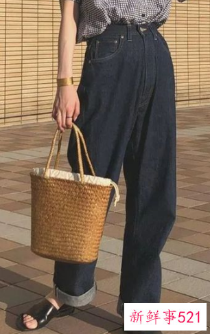 阔腿裤配什么凉鞋子好看