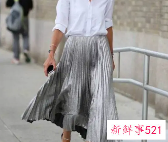 小个子女生穿裙子好看还是穿裤子好看