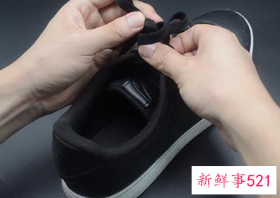 系鞋带的方法简单