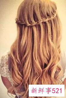 脸小适合什么发型女图片