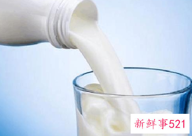 用过期的牛奶洗脸有什么作用