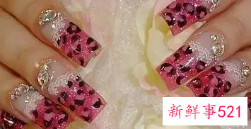 雕花指甲样式图片大全