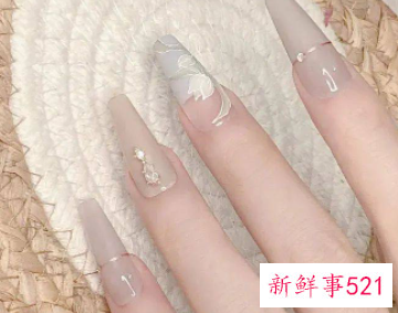 夏天做什么美甲好