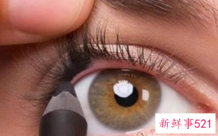 眼妆怎么画才显眼睛大