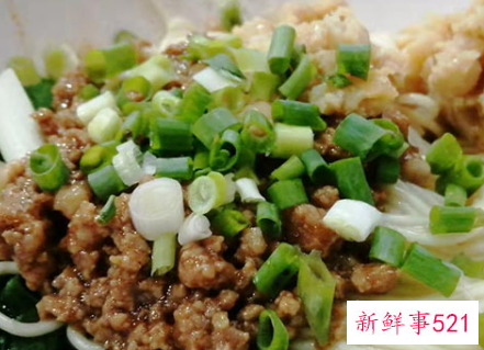 在春节期间人们都在吃什么