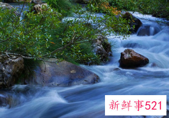 梦见旅游风景很美有山有水