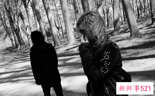 带翻译痛到极点的悲伤英文句子