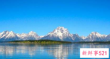 梦见自己拉屎粘在身上