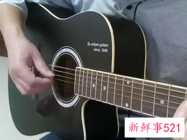 孩子学吉他后悔莫及