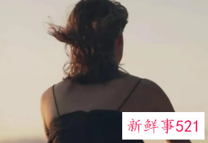 离婚后一直与母亲同睡