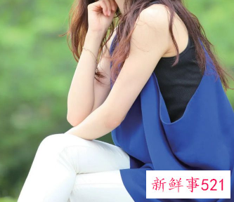 中老年人拍照姿势