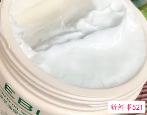 滋养霜不用水乳吗