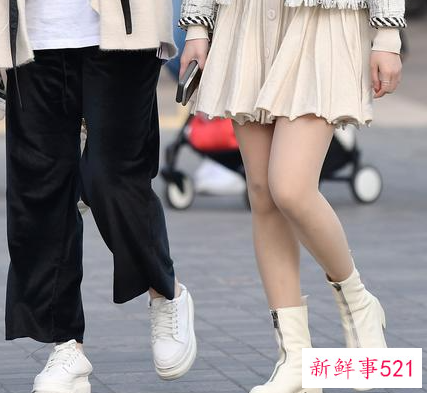 米白色短靴搭配图片