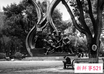 梦见烈士陵园有什么征兆