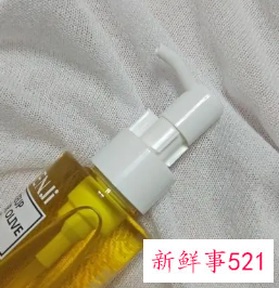 卸妆油可以溶解黑头吗