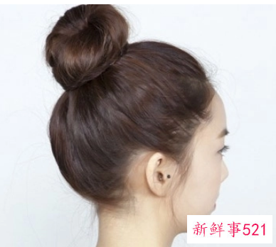 30岁减龄扎发型扎法