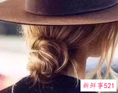 戴帽子怎么编头发好看