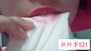 如何画口红步骤图解