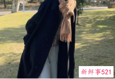 冬天卫裤怎么搭配上衣好看