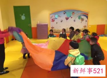 2岁半上早教好还是托班好