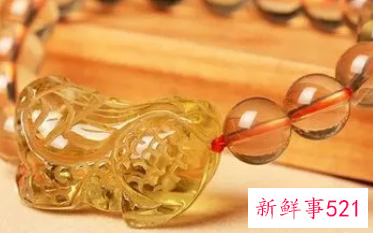 98年属虎佩戴什么能招财