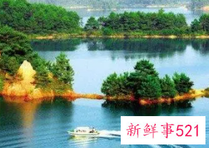 梦见无边无际的水是什么意思