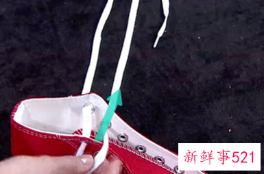 高帮鞋穿法有哪些