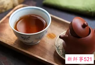 生茶与熟茶的区别图片