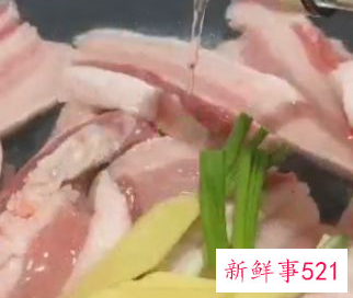 酱油焖猪肉的做法