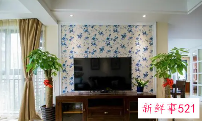 电视摆在电视柜上要怎么摆放