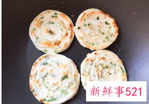 最简单的葱油饼做法