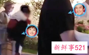 邓超晒生活日常，称女儿睡前要求打扑克