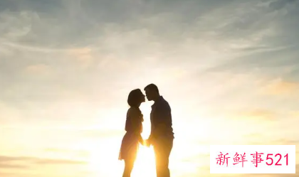 精辟洒脱的爱情说说