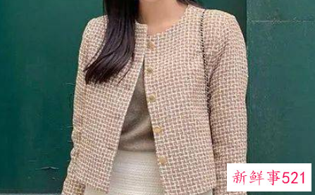 小香风外套是正装吗