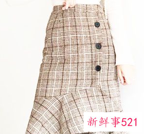 格子半身裙怎么搭配秋冬