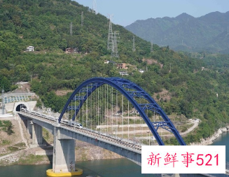 郑渝高铁今起全线开通，郑州到重庆仅4小时