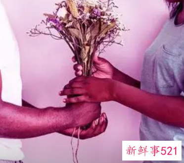 男人梦见自己出轨发生性行为