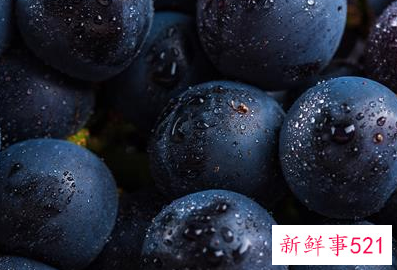 脸上脱皮吃什么水果好