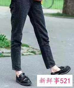 女生第一次约会打扮穿什么鞋子