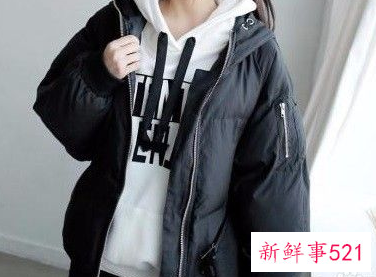女生连帽卫衣外面穿什么外套好看