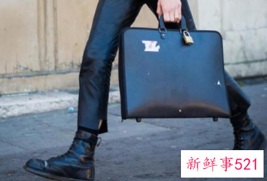 高帮鞋穿法有哪些